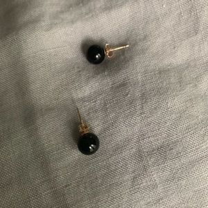 Black onyx earrings
